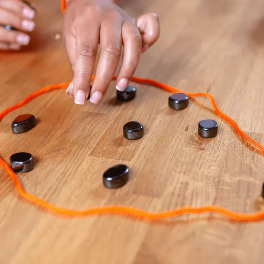 Jeu d'échecs magnétique de voyage 4