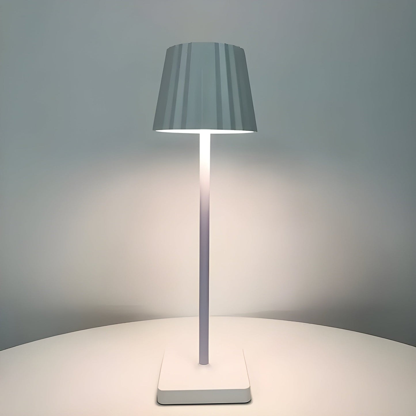 Lampe de Table Sans Fil Élégante avec Prise USB