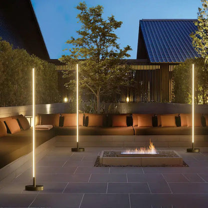 Lampadaire Extérieur Solaire Moderne Design Slim