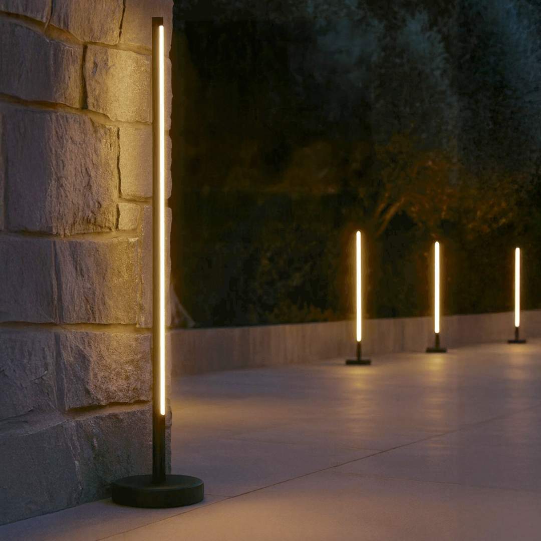 Lampadaire Extérieur Solaire Moderne Design Slim
