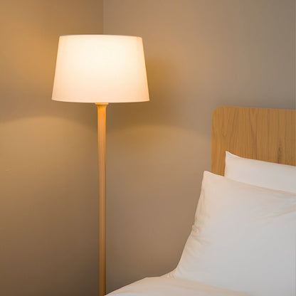 Lampadaire LED Bois de Hêtre Abat-jour Tissu Moderne