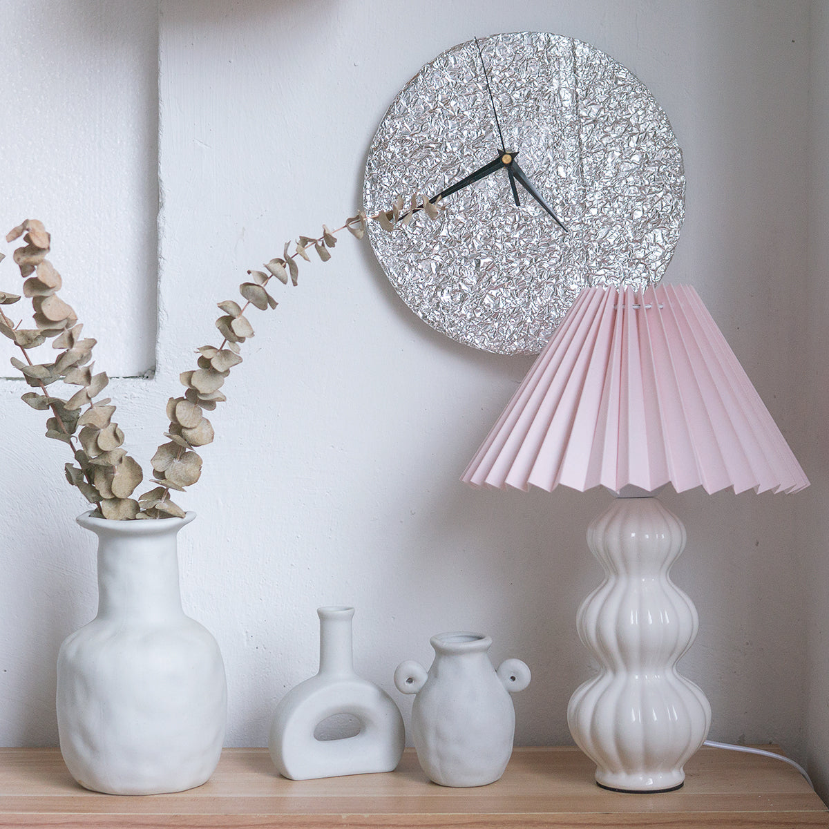 Lampe de Bureau Élégante en Plis