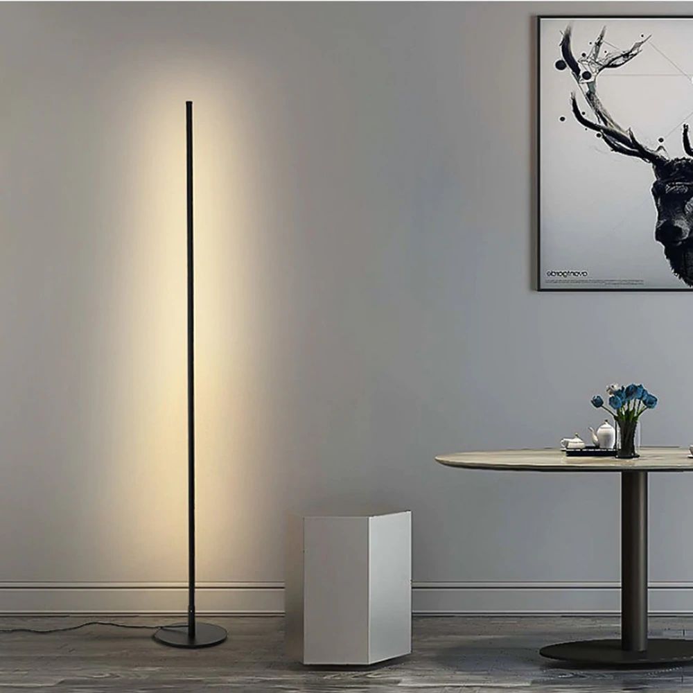 Lampe de Sol Élégante Régulable pour Salon