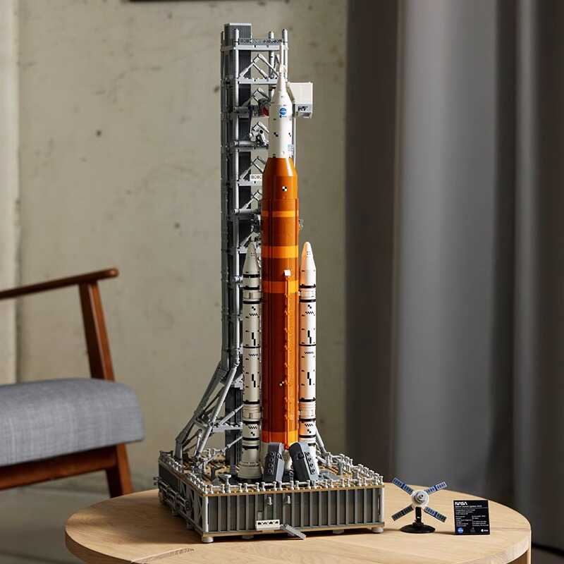 Maquette Système de Lancement Spatial Artemis Modèle Réaliste