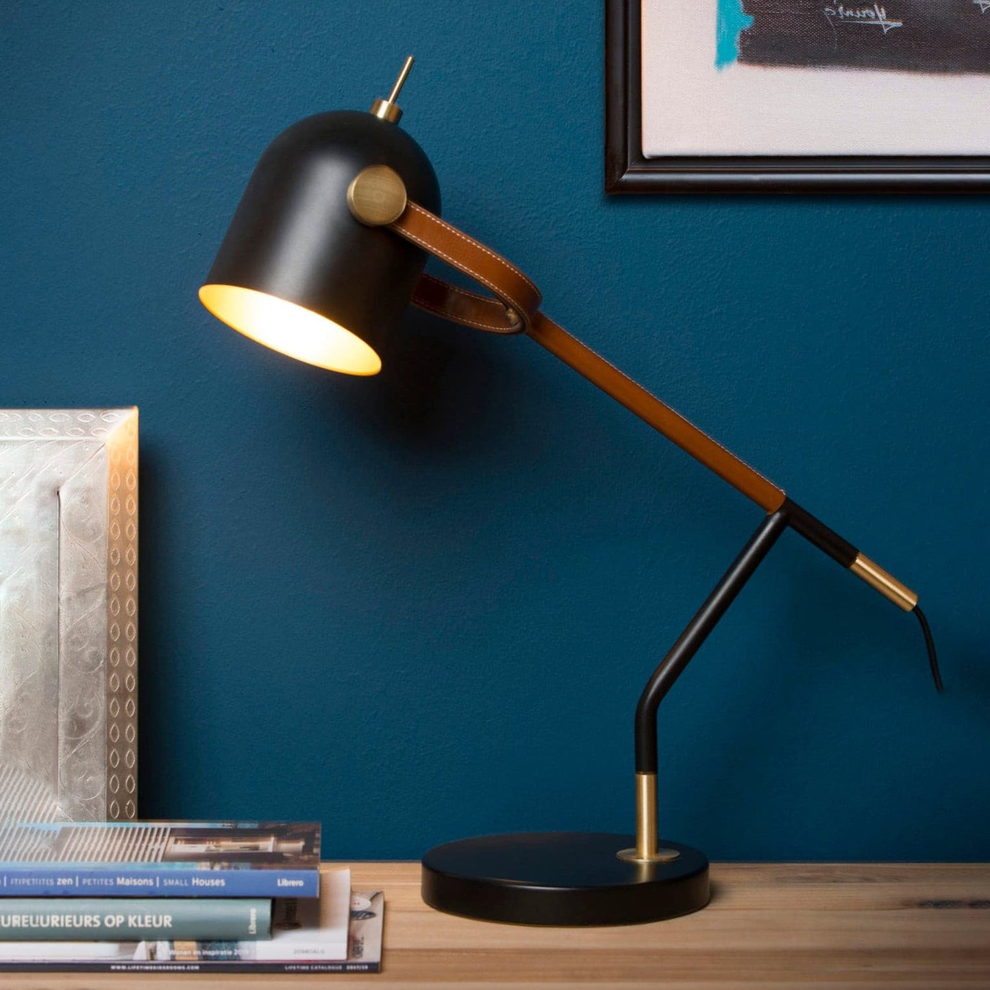 Lampe de Bureau Élégante | Éclairage Moderne et Compacte