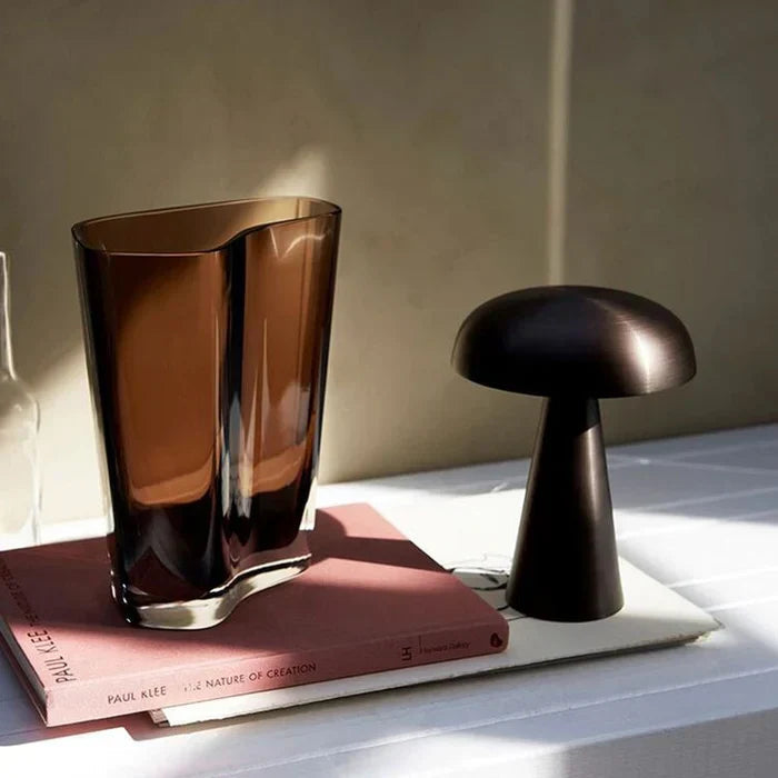 Lampe de Table Design Élégante et Organique
