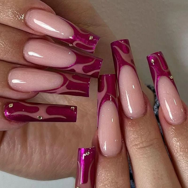 Ongles Prêts-à-Porter Luxe Finition Naturelle