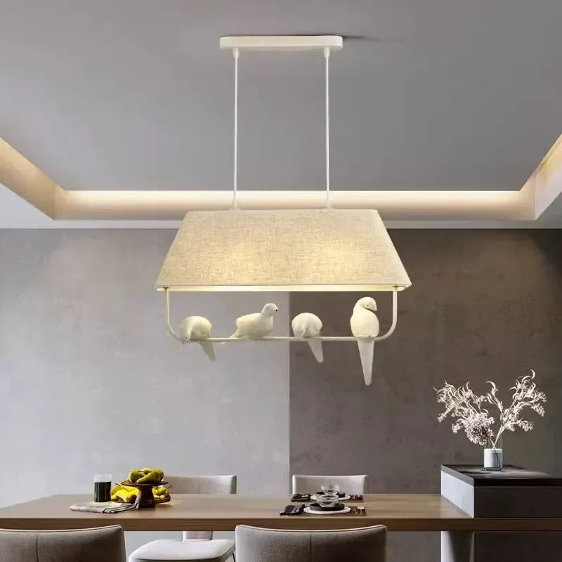 Lampe Suspendue Tressée en Fibre Naturelle Élégante