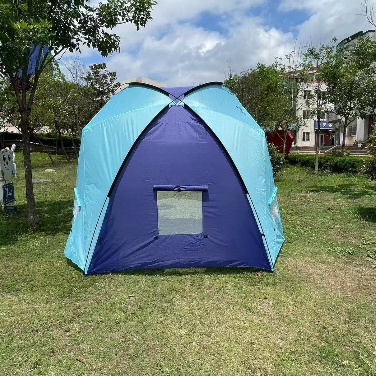 Pavillon de Plage Portable avec Fenêtres Intégrées pour Hommes et Femmes 3