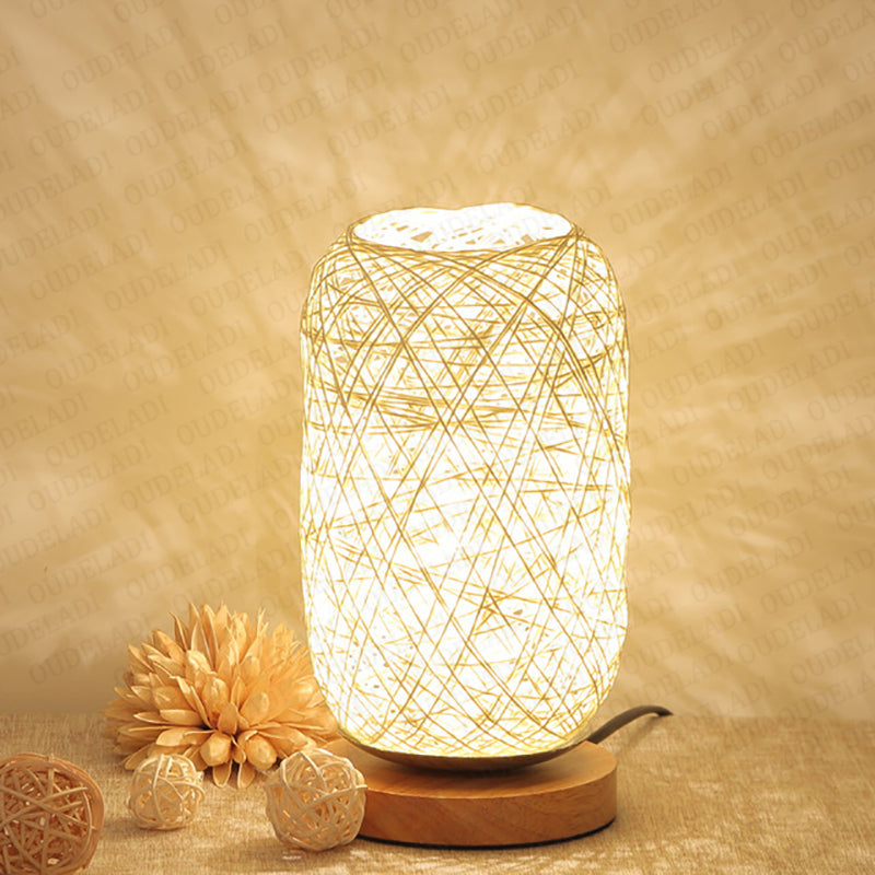 Lampe de Table Tressée Chic Décoratif