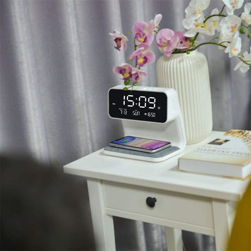 Réveil Numérique Multifonction avec Lampe LED et Chargeur Intégré 4