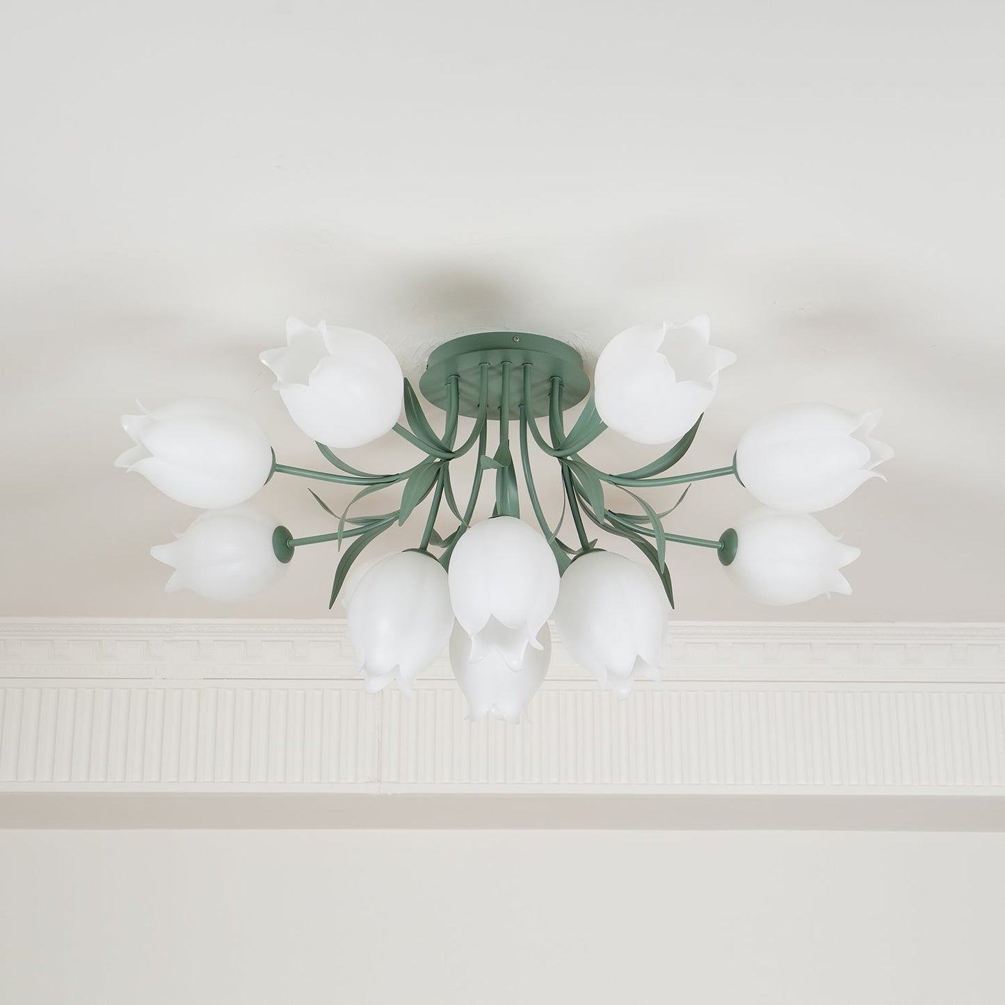 Luminaire Suspendu Chic en Laqué | Motif Fleur et Éclairage Chaud