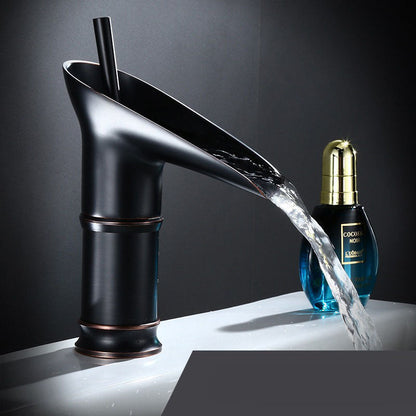 Robinet de Lavabo Cascade Rétro 9