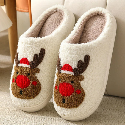 Chaussons douillets femme broderies de Noël