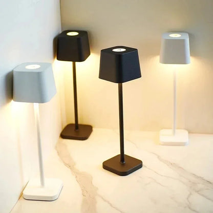 Lampe de bureau élégante - BlxckFR