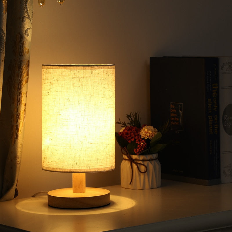 Lampe de Bureau LED en Bois Moderne avec Réglage Précis