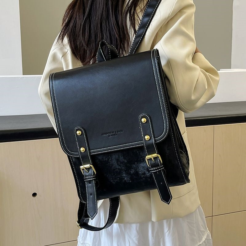 Sac à dos pour femme au design fonctionnel et moderne 2
