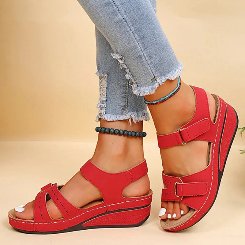 Sandales de Randonnée Femme Confortables avec Adhérence Optimale 3
