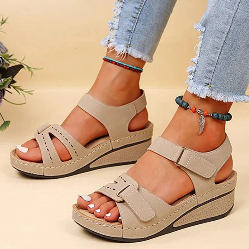 Sandales de Randonnée Femme Confortables avec Adhérence Optimale 5