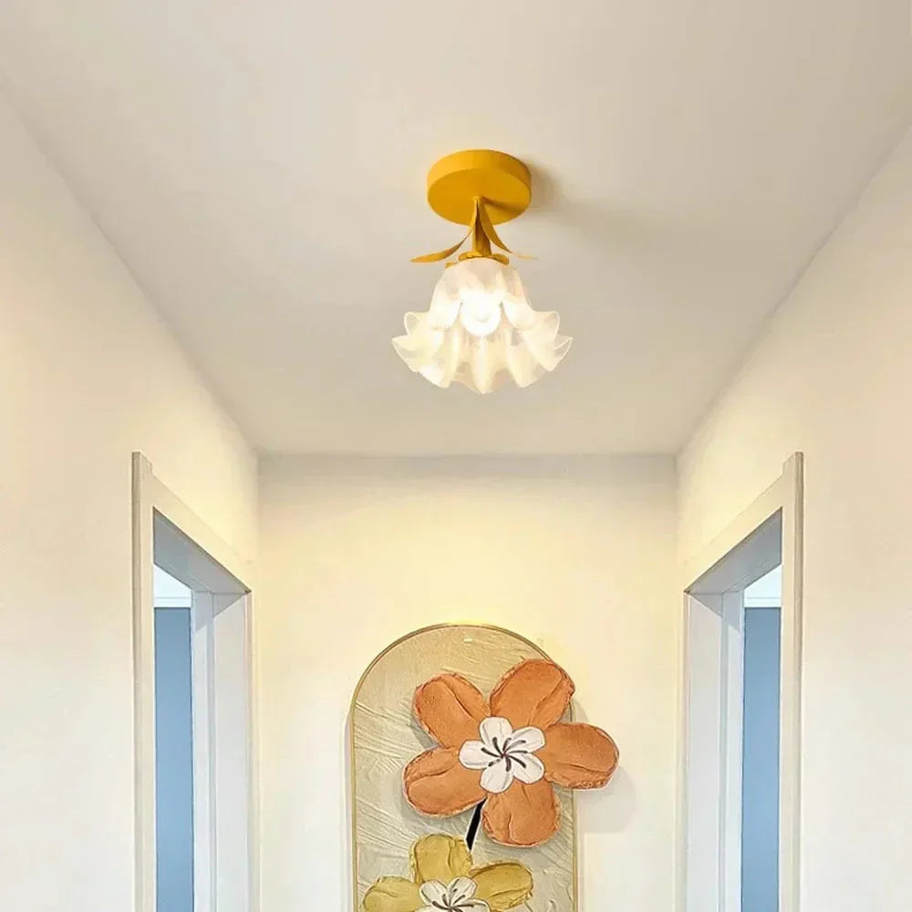 Lampe Plafond Vintage Fleur en Verre Délicat - Foivo