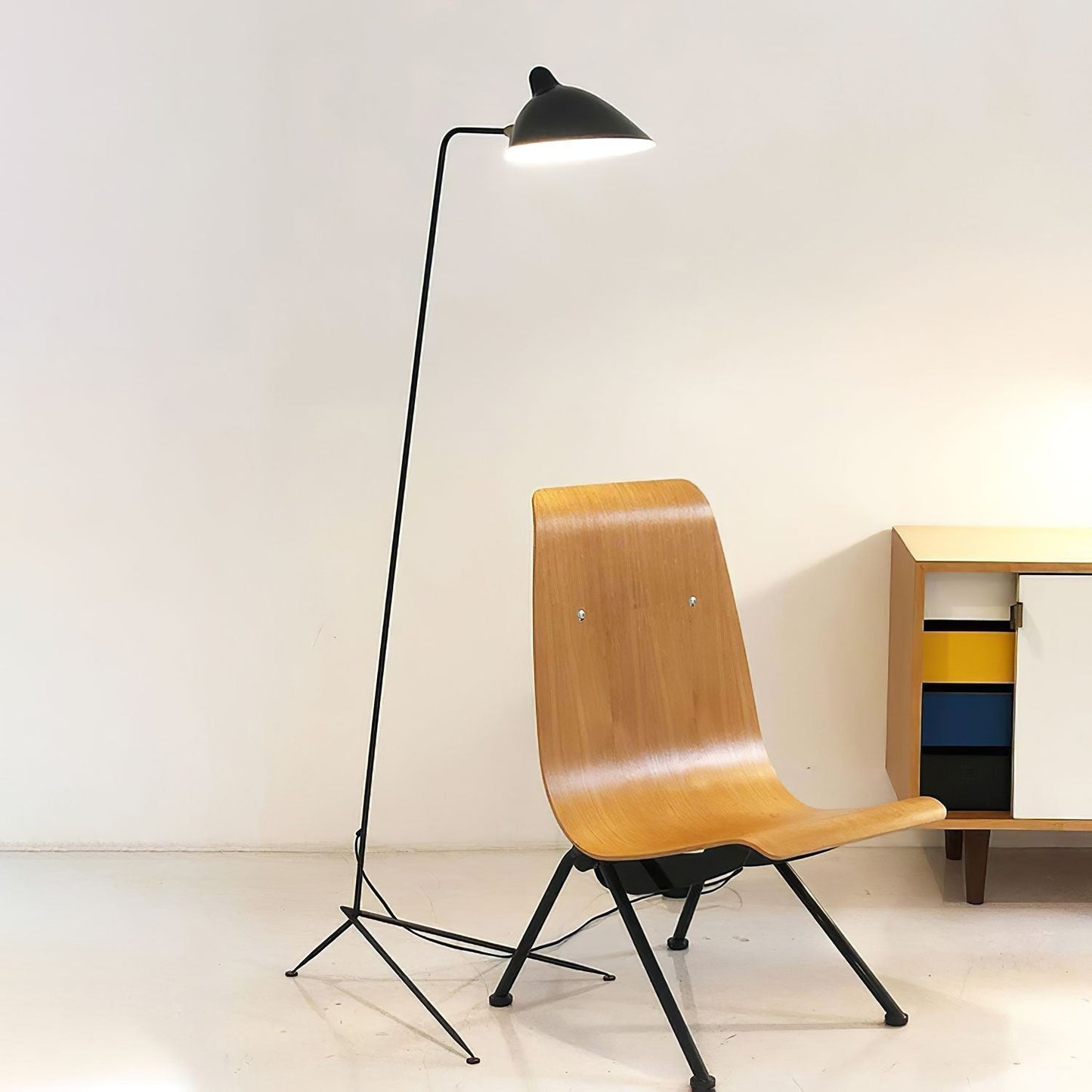Lampe de Salon Élégante à Trois Bras – Design Artistique et Dynamique - Foivo