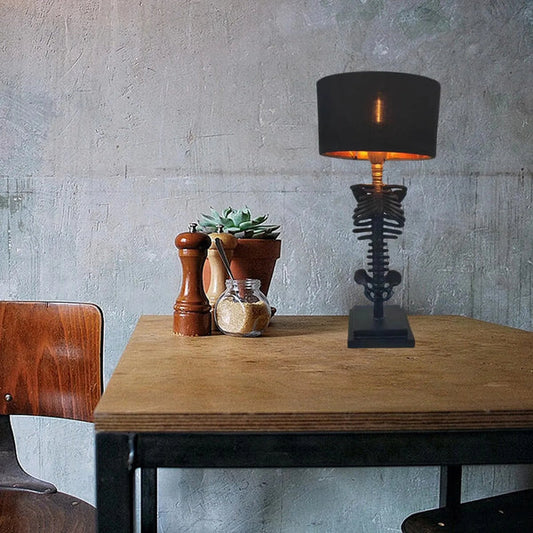 Lampe de table osseuse mystérieuse - BlxckFR