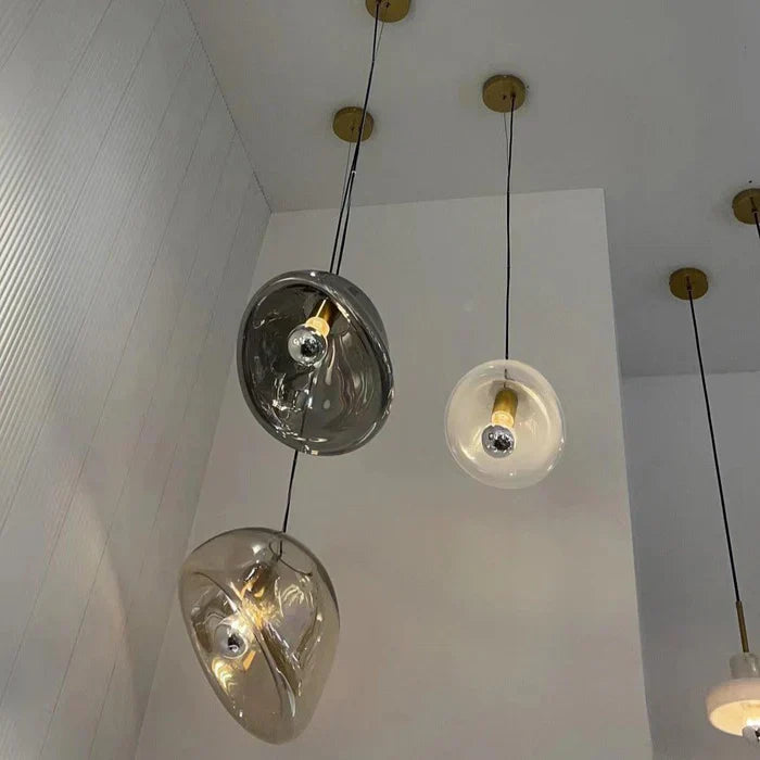 Lampe Suspendue en Verre Design – Éclairage Plafond Élégant avec Lumière Chaude