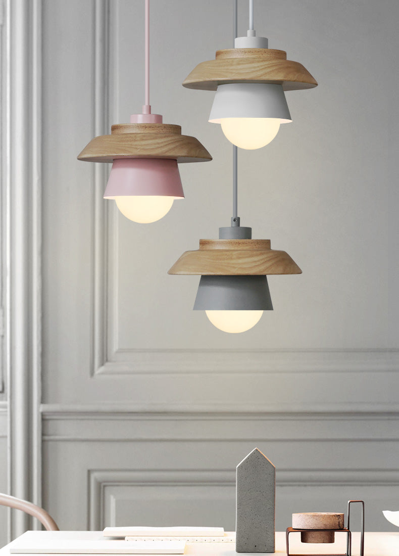 Suspension en Bois Nordique Moderne 6