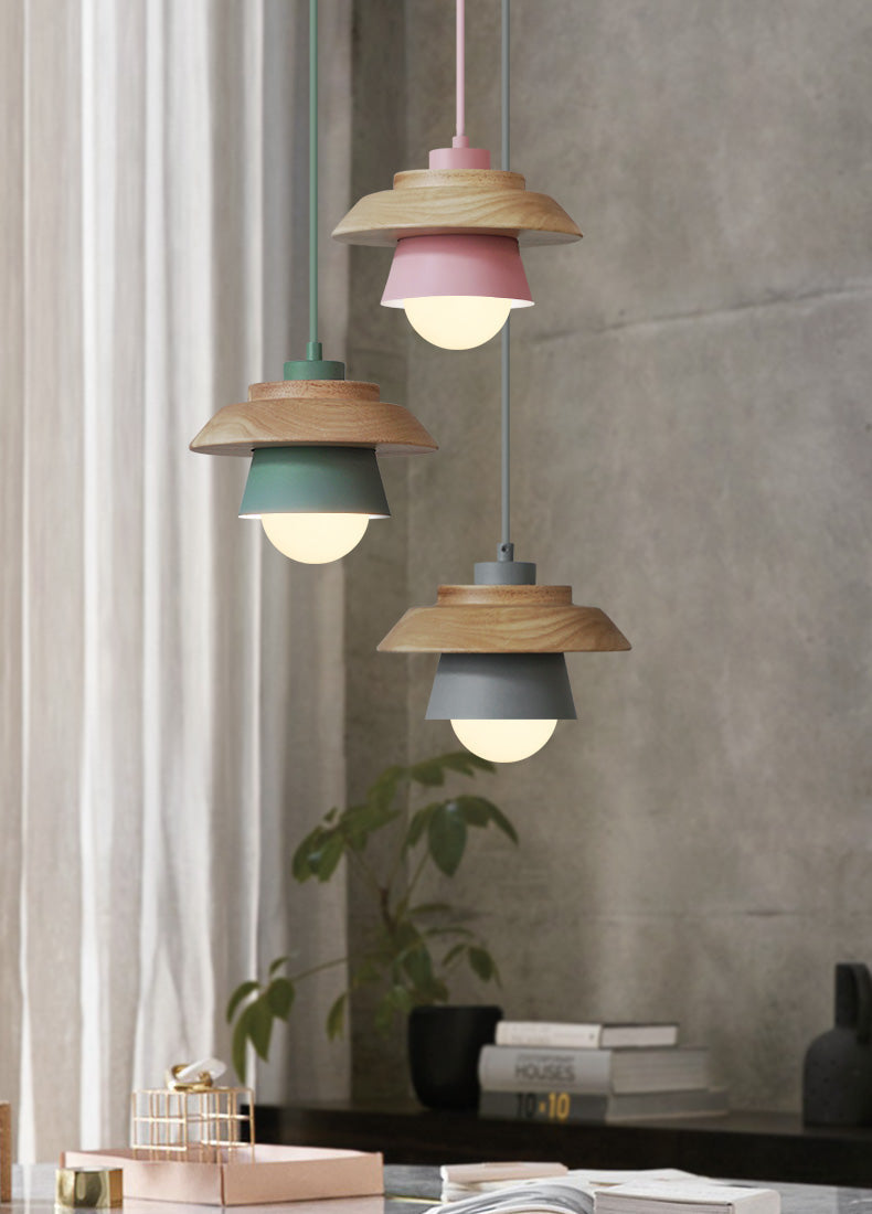 Suspension en Bois Nordique Moderne 7