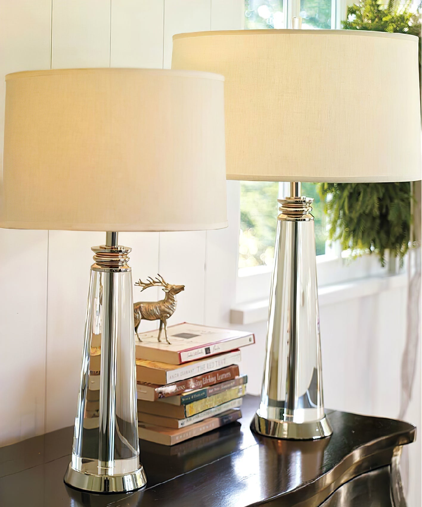 Lampe de Table Design Élégant | Éclairage Sobre et Chic