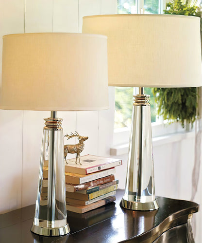Lampe de Table Design Élégant | Éclairage Sobre et Chic