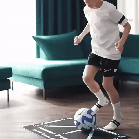 Tapis d'Entraînement Football Antidérapant 2x2m 8