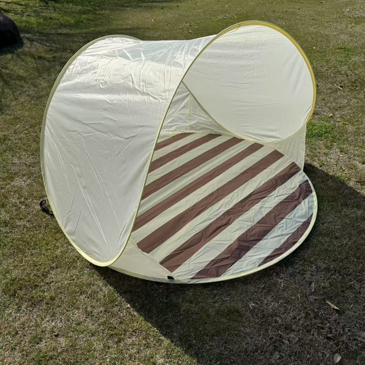 Tente d'abri d'intimité pop-up pour plage et jardin 3