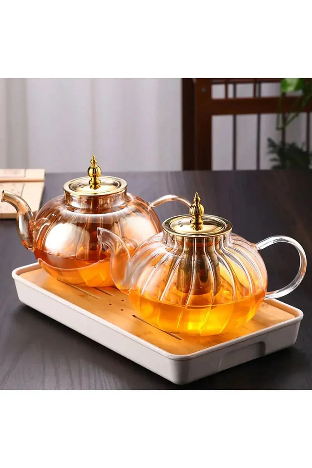 Théière en verre avec infuseur pour un service élégant 4
