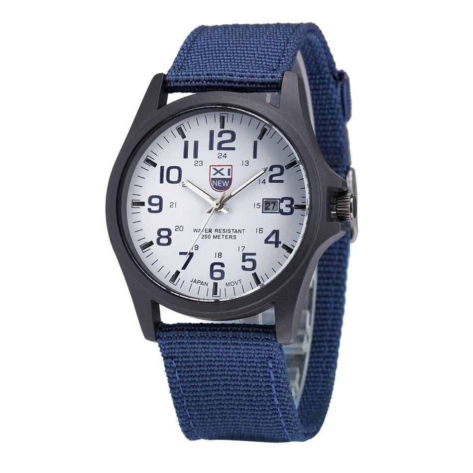 Montre Militaire Robuste et Polyvalente pour Aventuriers