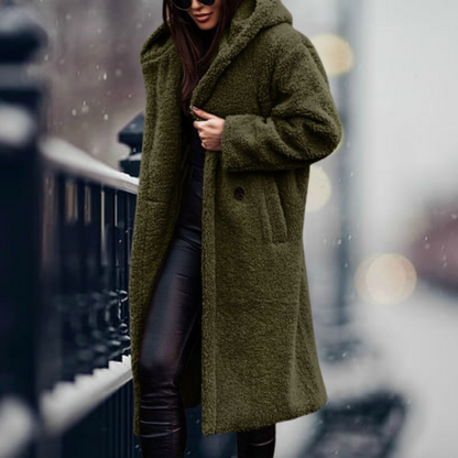 Veste longue en fausse fourrure douce et élégante