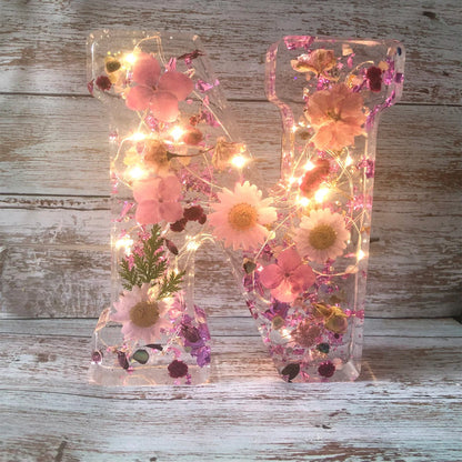 Veilleuse Personnalisée en Résine Florale 11