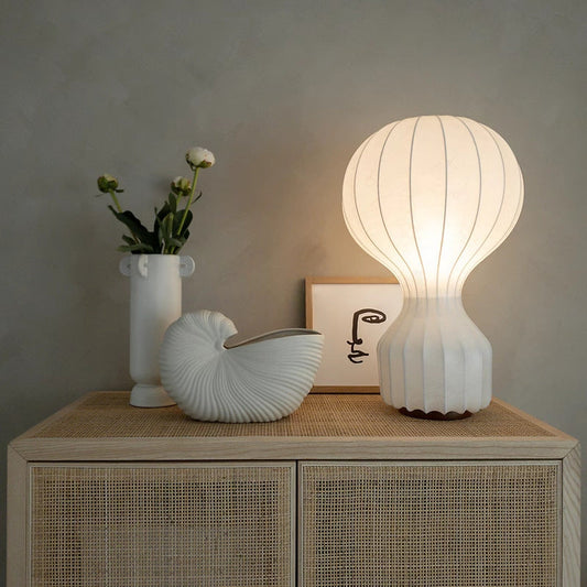 Lampe de Table En Soie Élégante et Raffinée - Foivo