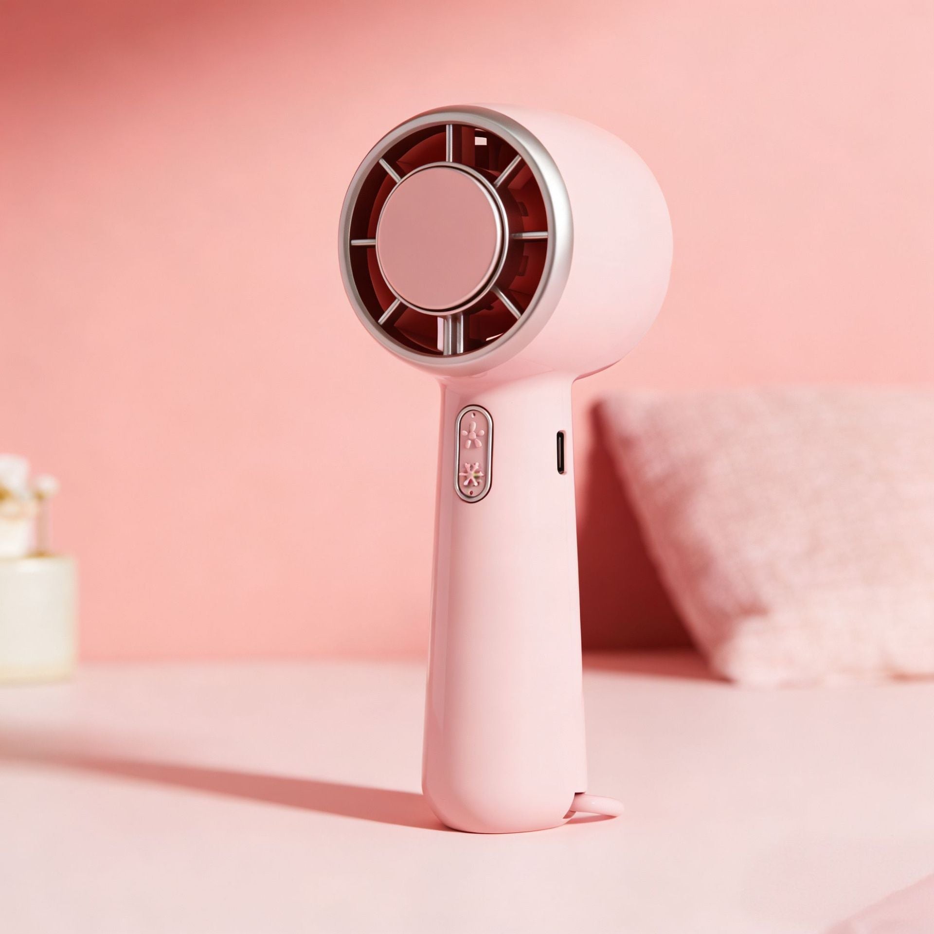 Ventilateur Portable Rechargeable avec Inclinaison Réglable 3