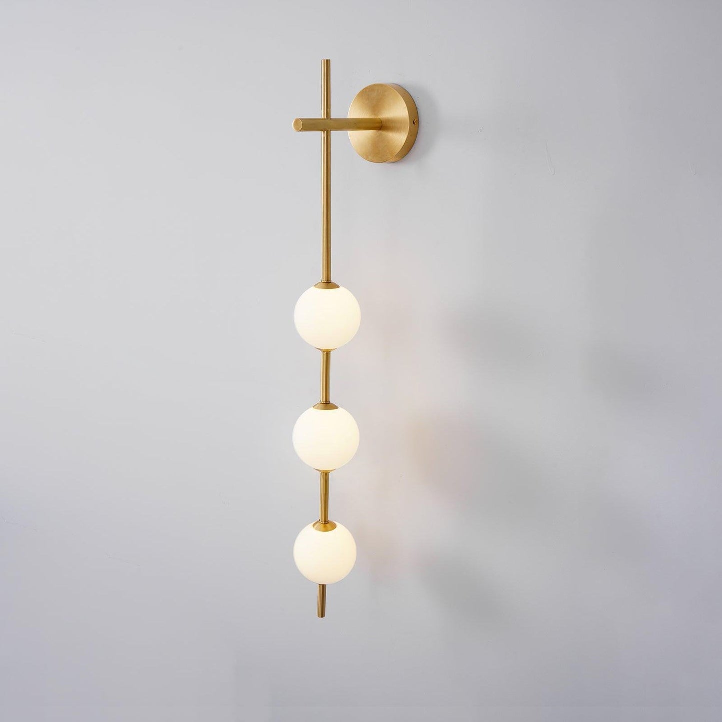 Lampe Murale en Verre Suspendu – Éclairage Chic et Design