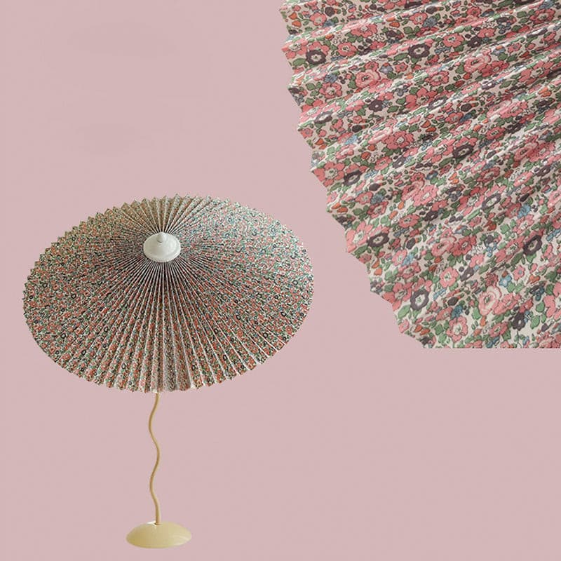 Lampe de Bureau Raffinée | Abat-Jour Brodé et Décoratif