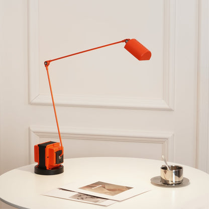 Lampe de Table Design et Fonctionnelle