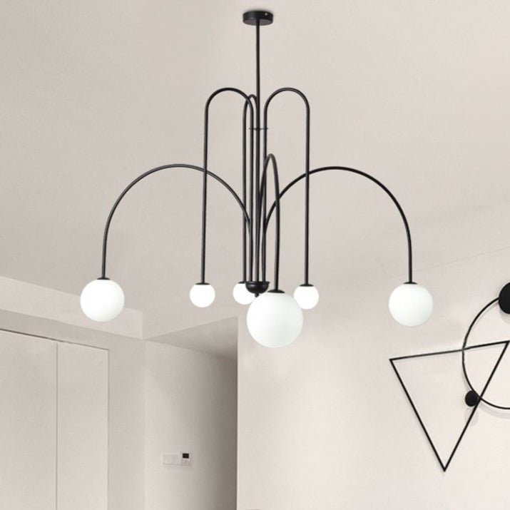 Lustre Design en Métal Courbé avec Élégance