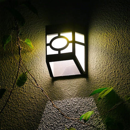 Lampe Solaire LED Extérieur - Éclairage Murale Robuste et Élégant - Foivo