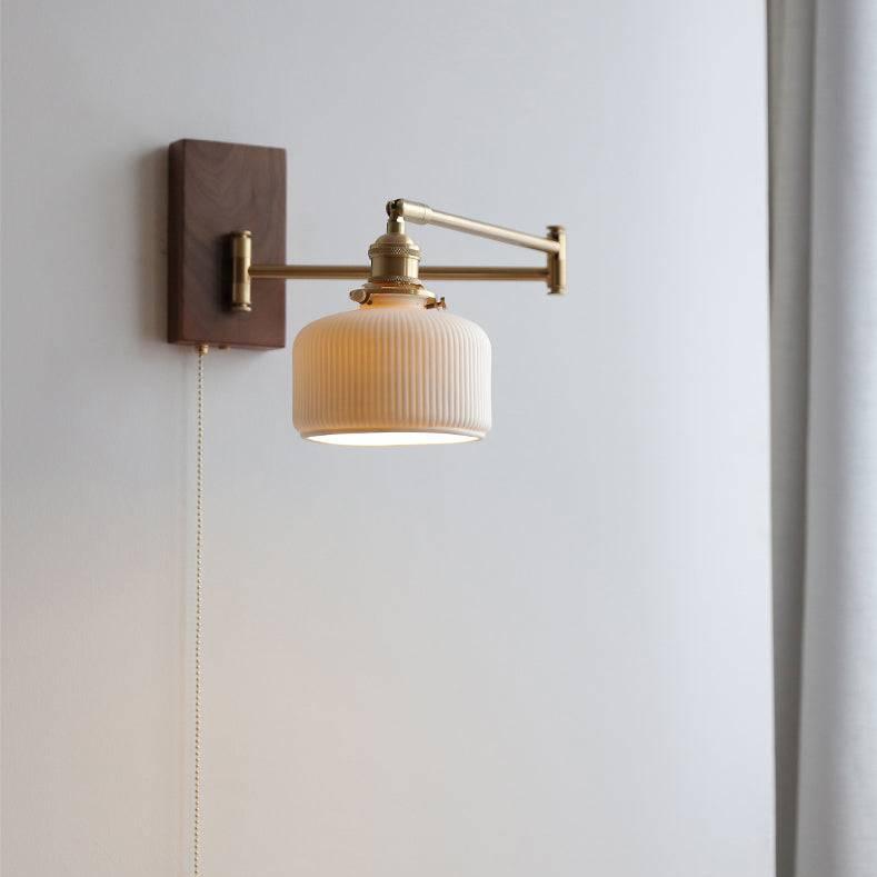 Lampe Murale Céramique et Bois Élégante pour Décor Intérieur Chic