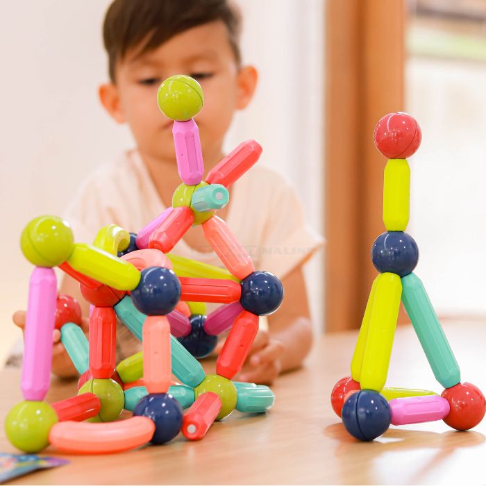 Jeu de construction aimanté pour enfants créatifs - blxckfr
