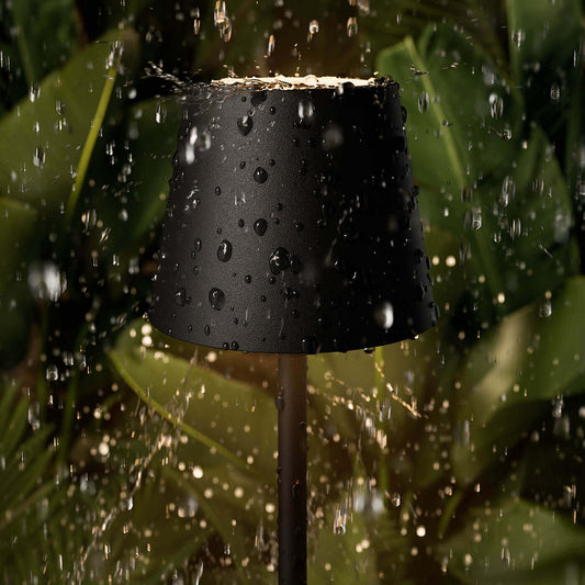 Lampe de Poche LED Compacte et Élégante pour Les Amoureux de la Nature - Foivo