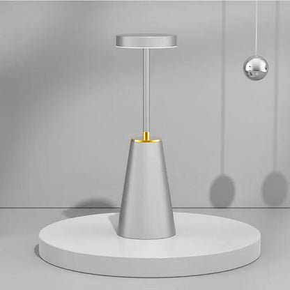Lampe de Bureau LED Portable avec Fonction Dimmable et Prise USB