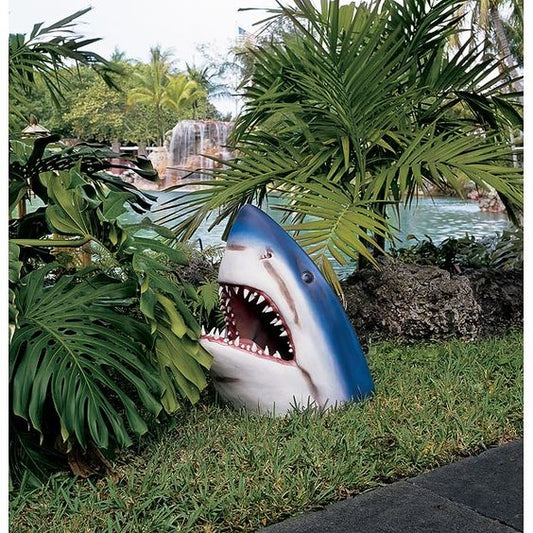 Décoration Jardin Requin en Métal | Sculpture Extérieur Robuste - Foivo