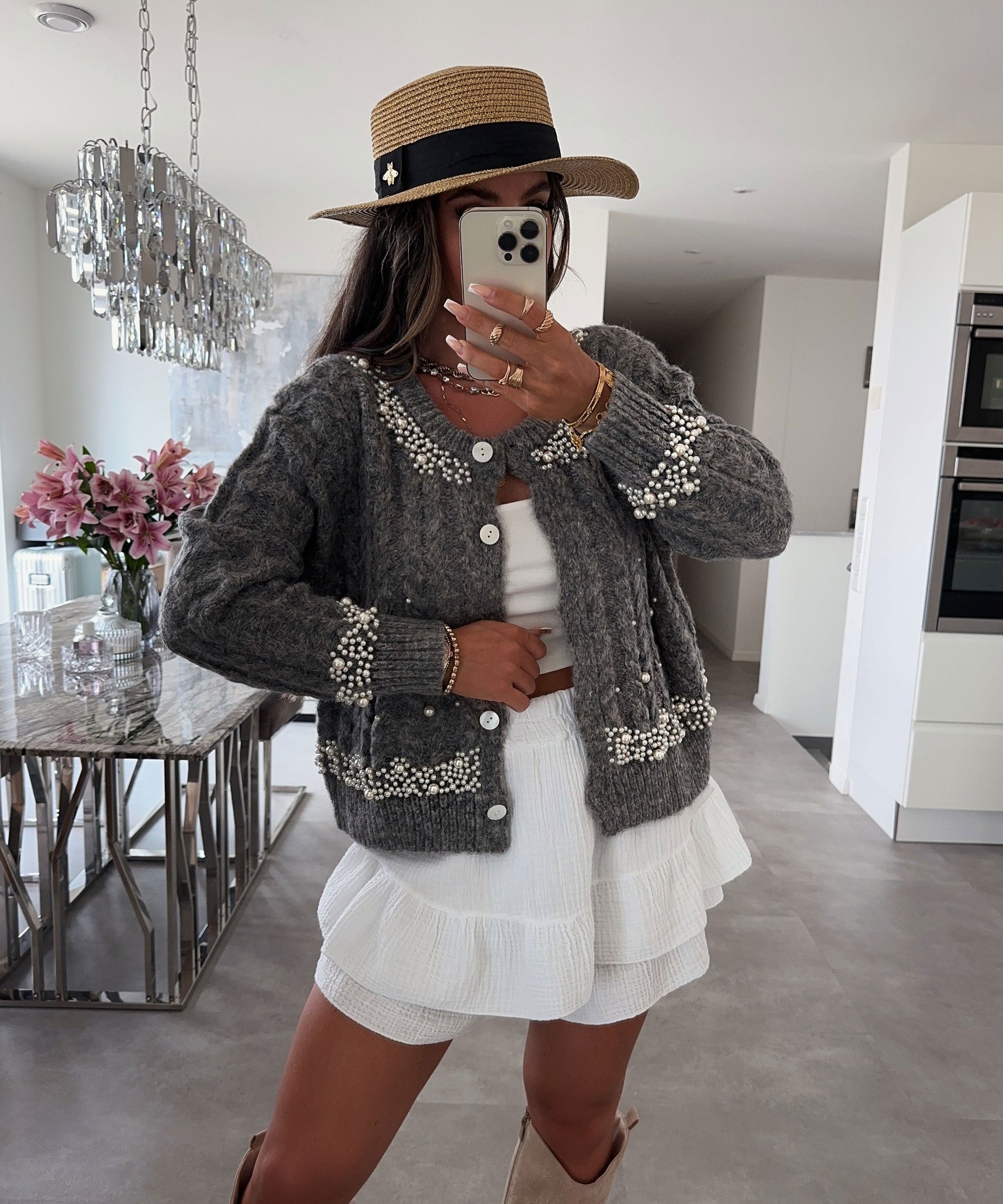 Veste élégante en perles grise soyeuse - BlxckFR